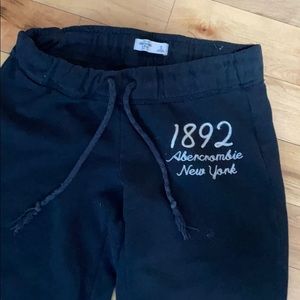 abercrombie and fitch dark blue sweat pants